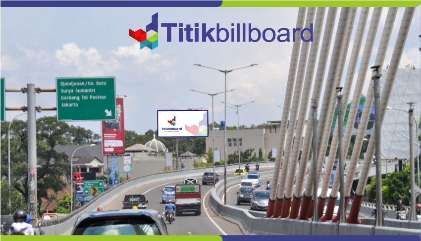 Billboard Di Pasteur Bandung