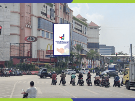 Lokasi Billboard Jakarta Timur Jl. Mayjen Sutoyo – Mall PGC