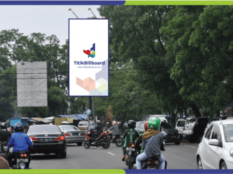 Sewa Billboard Bandung Jl. Dipatiukur
