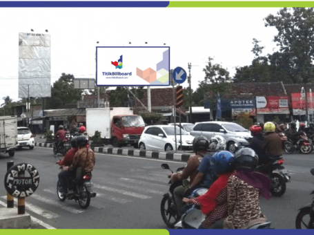 Lokasi Billboard Sleman Jl. Magelang – Yogyakarta – Lampu Merah Taman Denggung