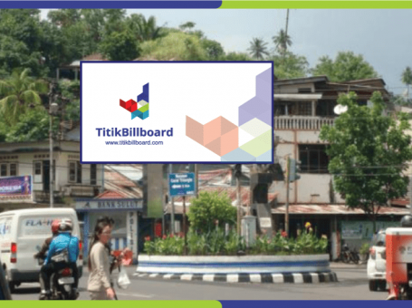 Sewa Billboard Manado Jl. Yos Sudarso – Patung Kuda Paal II